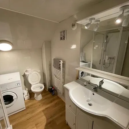 F4 6 Personnes Proche Centre Dore アパート ル・モンドール